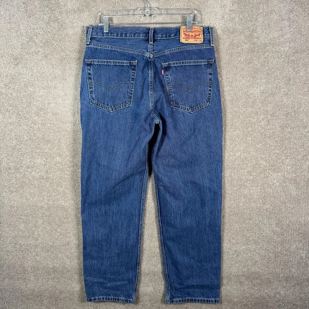 Levi's 550 Jeans Mens 36x32 Blue‎ Relaxed Fit Tapered Leg Medium Wash Denim